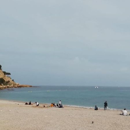 Au Calme, 200M Du Centre T2 Avec Balcon Et Parking Daire Cassis Dış mekan fotoğraf