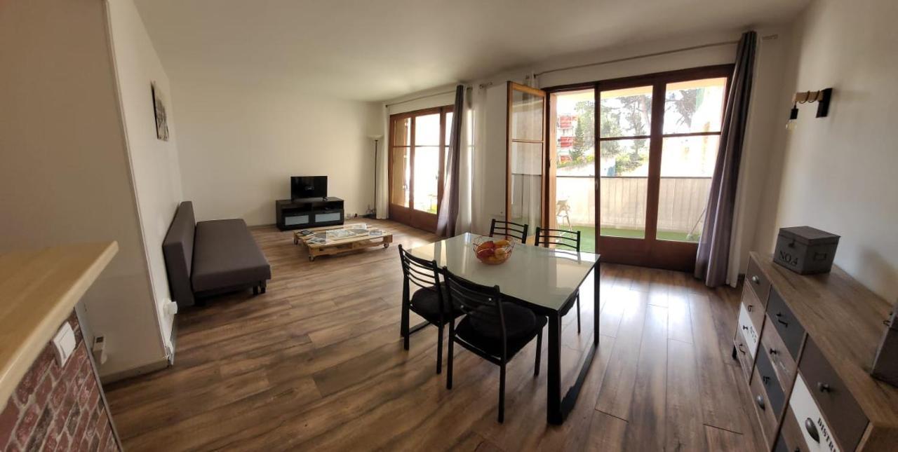 Au Calme, 200M Du Centre T2 Avec Balcon Et Parking Daire Cassis Dış mekan fotoğraf